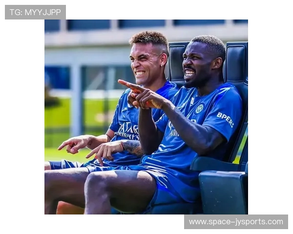 帕尔马0-2不敌国际米兰，劳塔罗领衔锋线助球队稳居争冠区